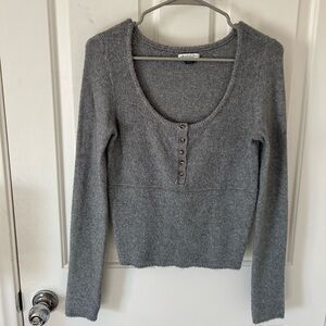 Scoop neck light Sweater